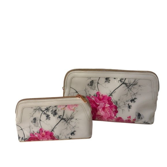 Ted Baker White and Pink Floral Cosmetic Bag Set - Picture 10 of 14